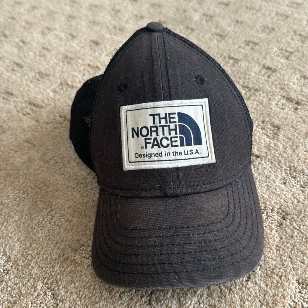 Boy’s The NorthFace Ball cap